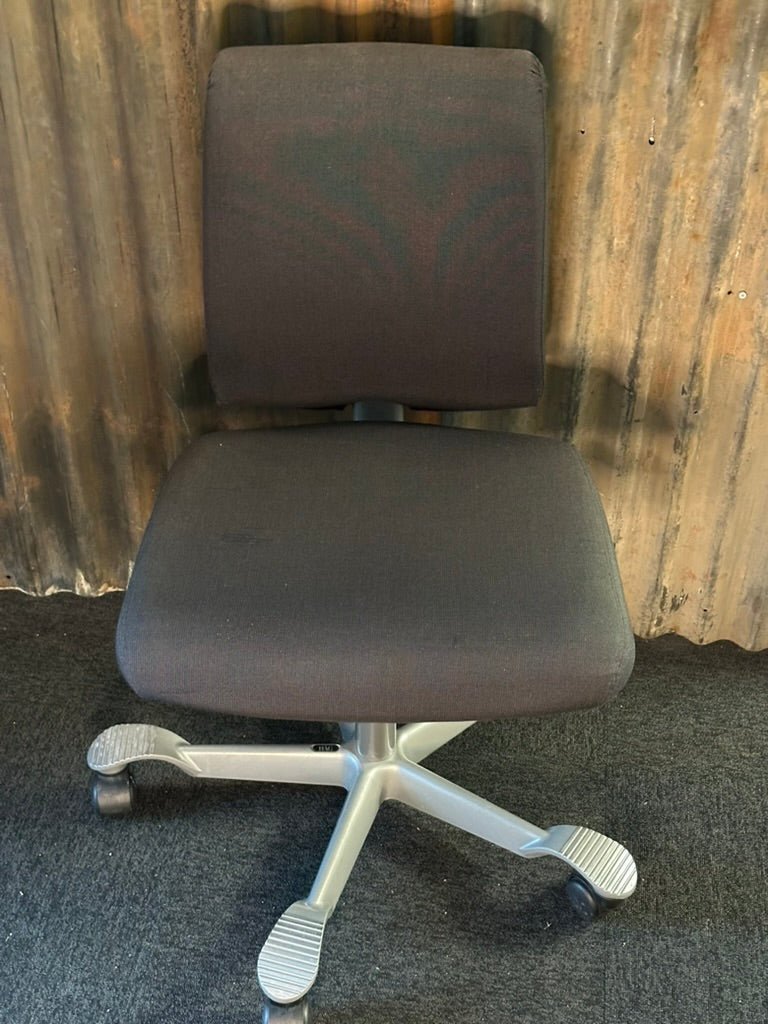 HÅG H05 Kontorstol - A New Story