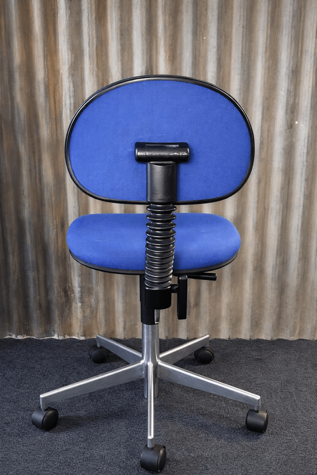 Labofa Kontorstol - A New Story