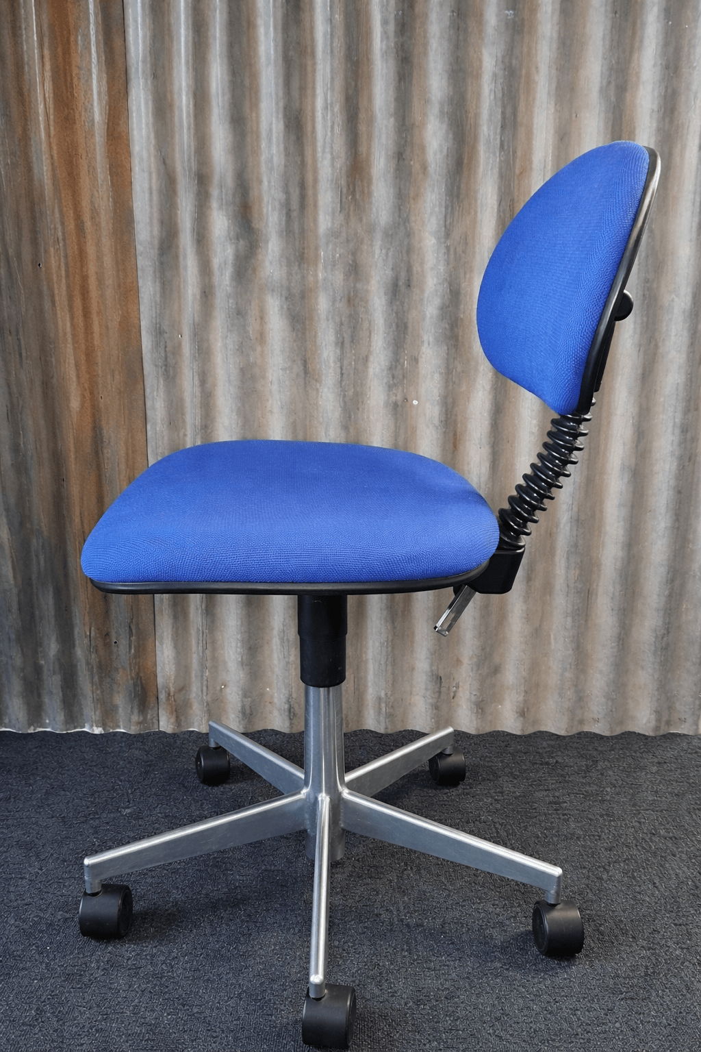 Labofa Kontorstol - A New Story