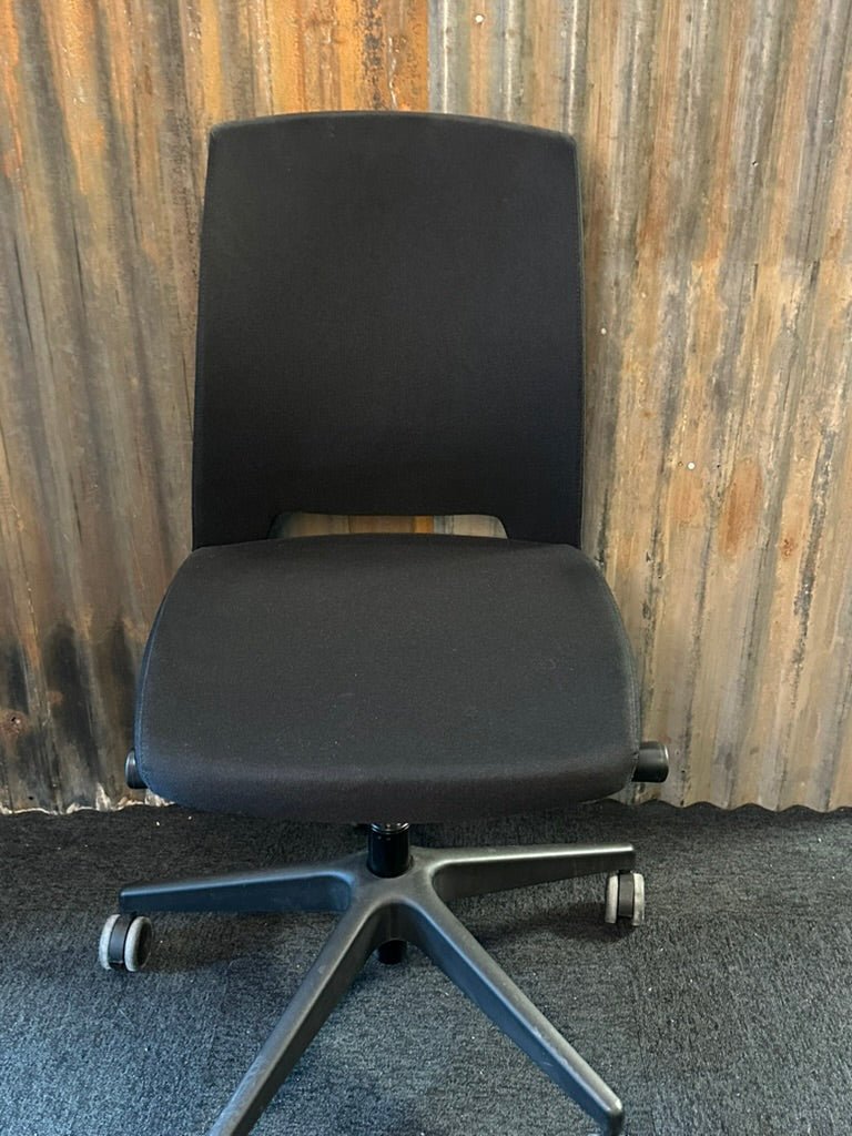 Rumas Backspot Comfort Kontorstol - A New Story