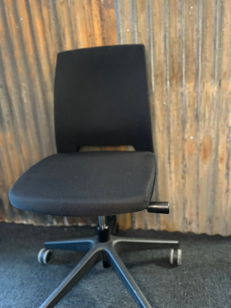 Rumas Backspot Comfort Kontorstol - A New Story