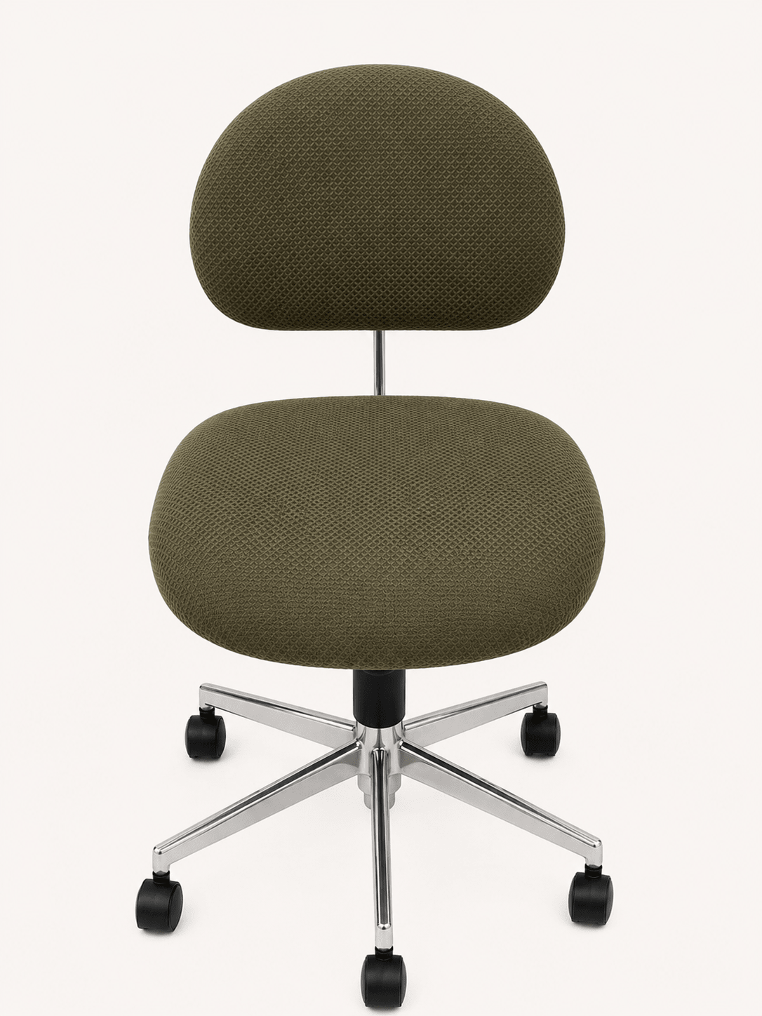 Upcycled Labofa Kontorstol - A New Story