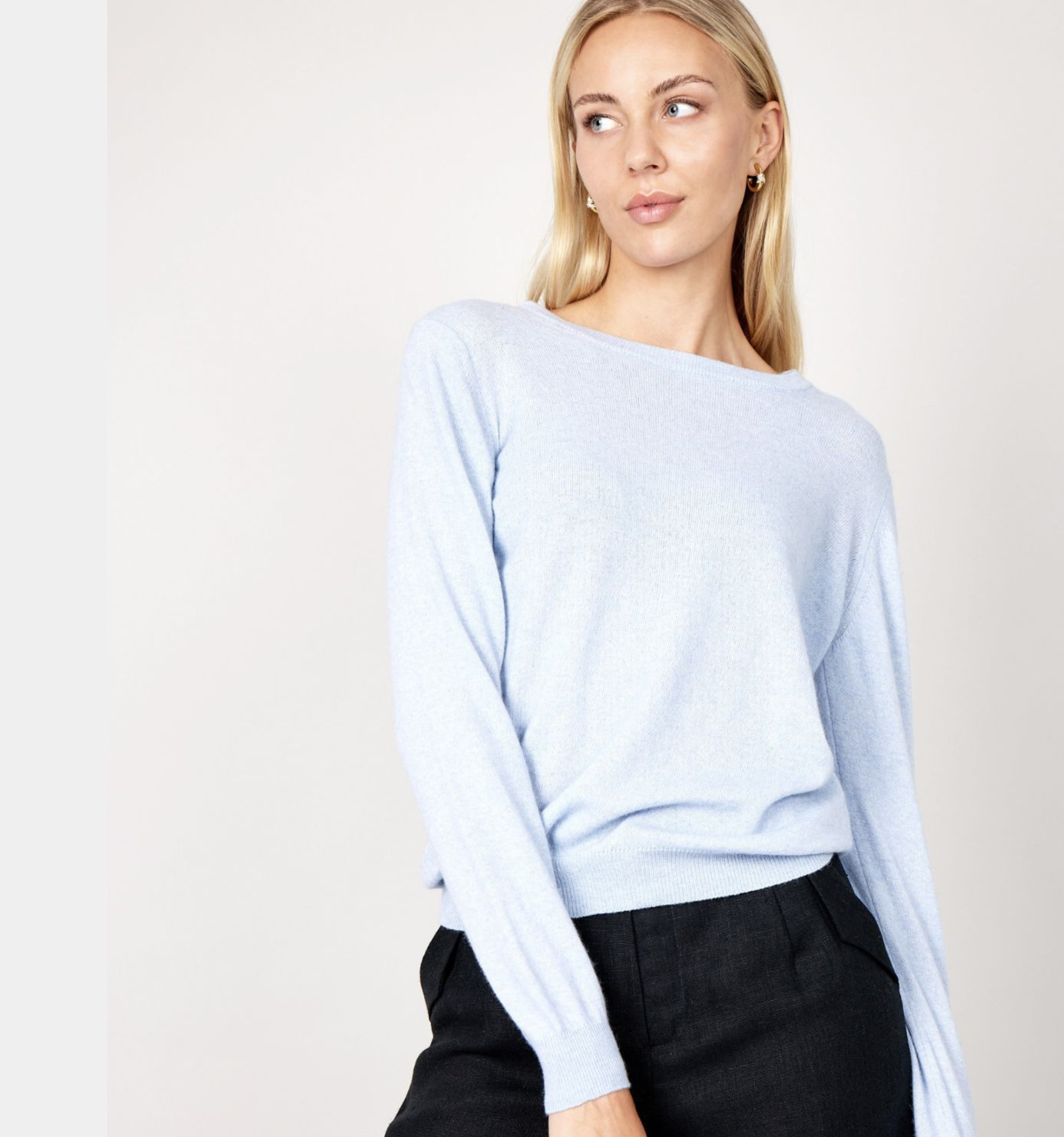 Cassie kashmir sweater med rund hals