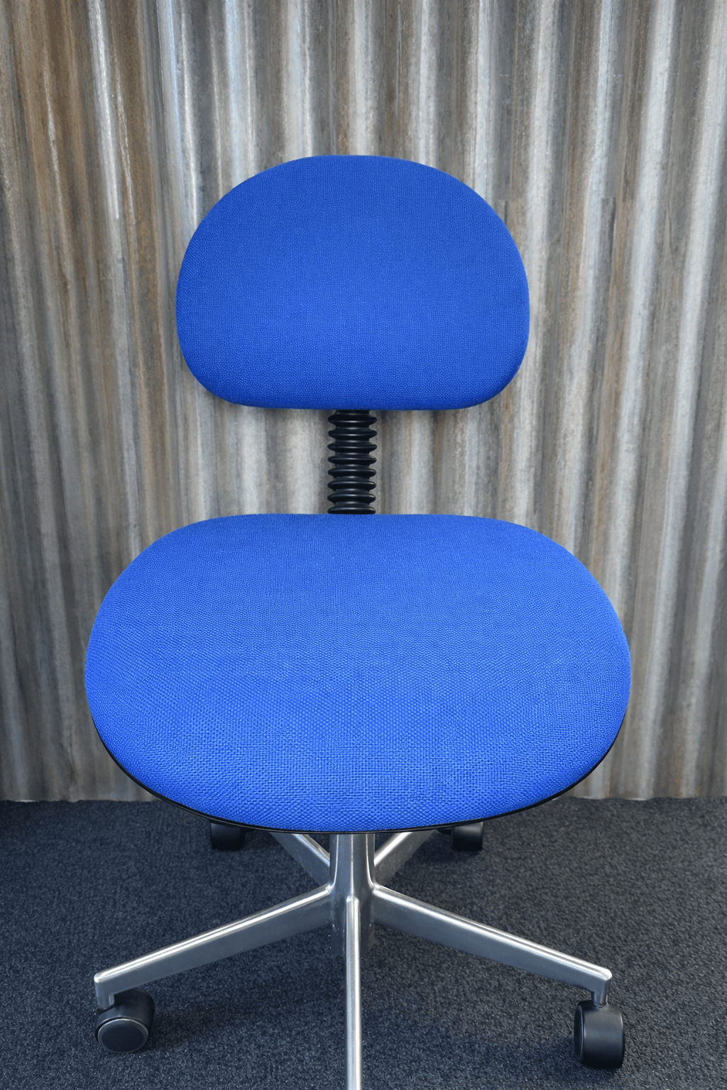 Labofa Kontorstol - A New Story